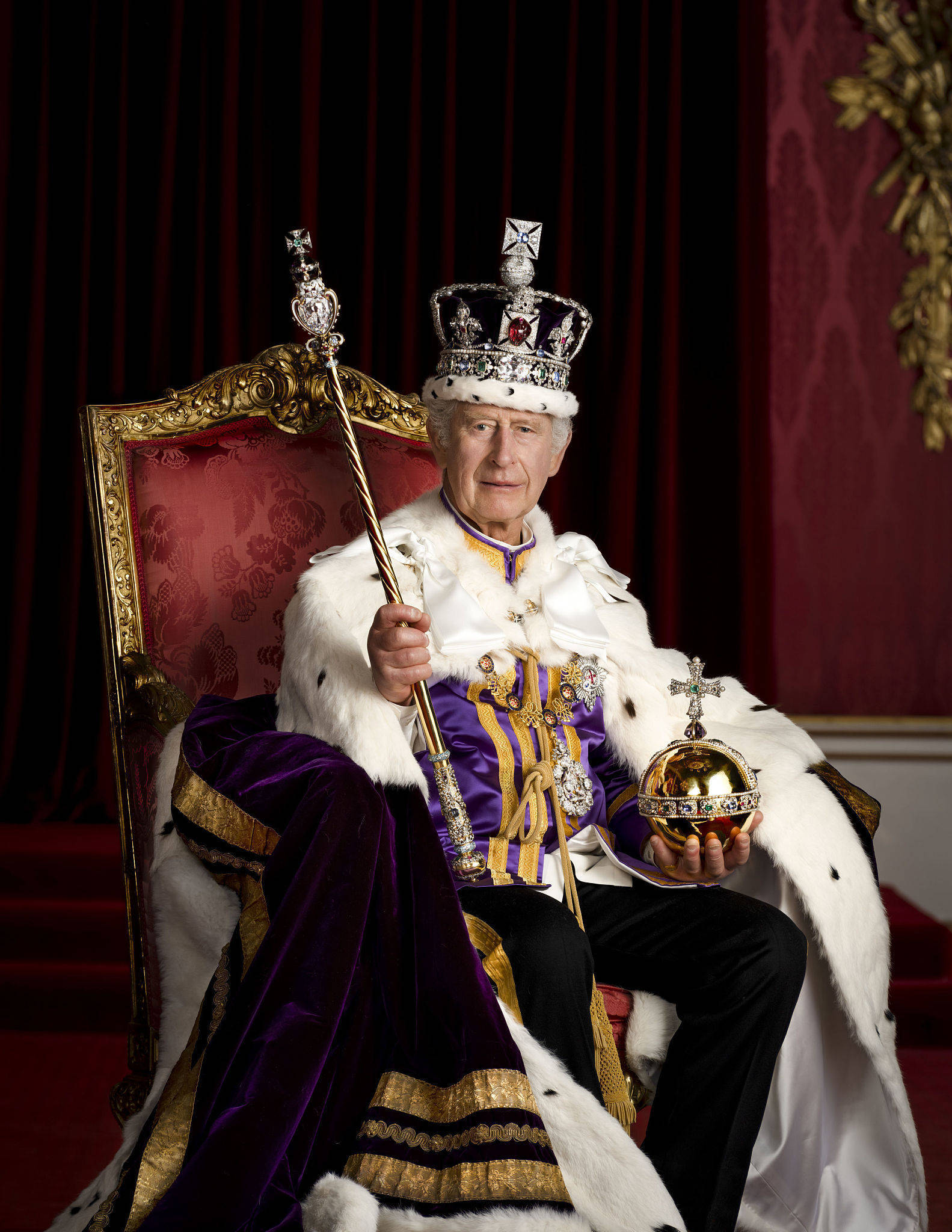 皇冠信用盘登3代理_王·冠①｜冠冕：帝王教皇的权力证书