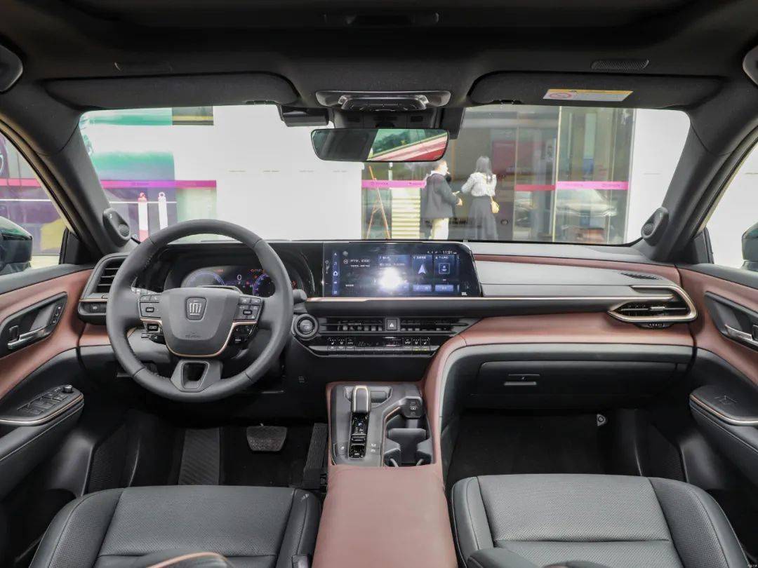 皇冠信用盘如何注册_2.4T混动+四驱皇冠信用盘如何注册,这车可不输雷克萨斯