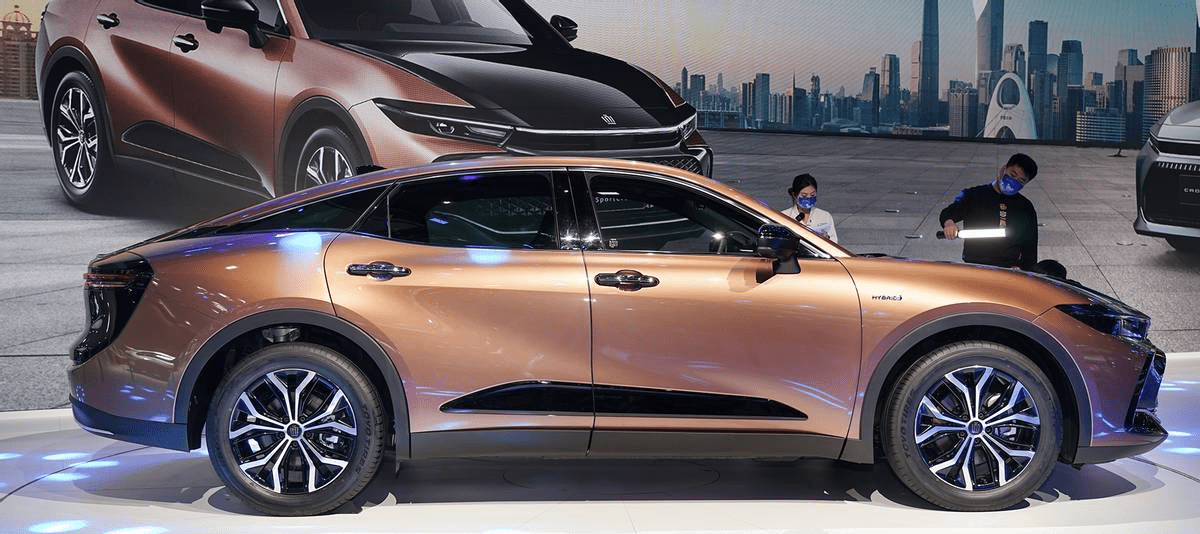 皇冠信用盘在线申请_36.90万起售皇冠信用盘在线申请,丰田皇冠SportCross来了,广州车展开启预售