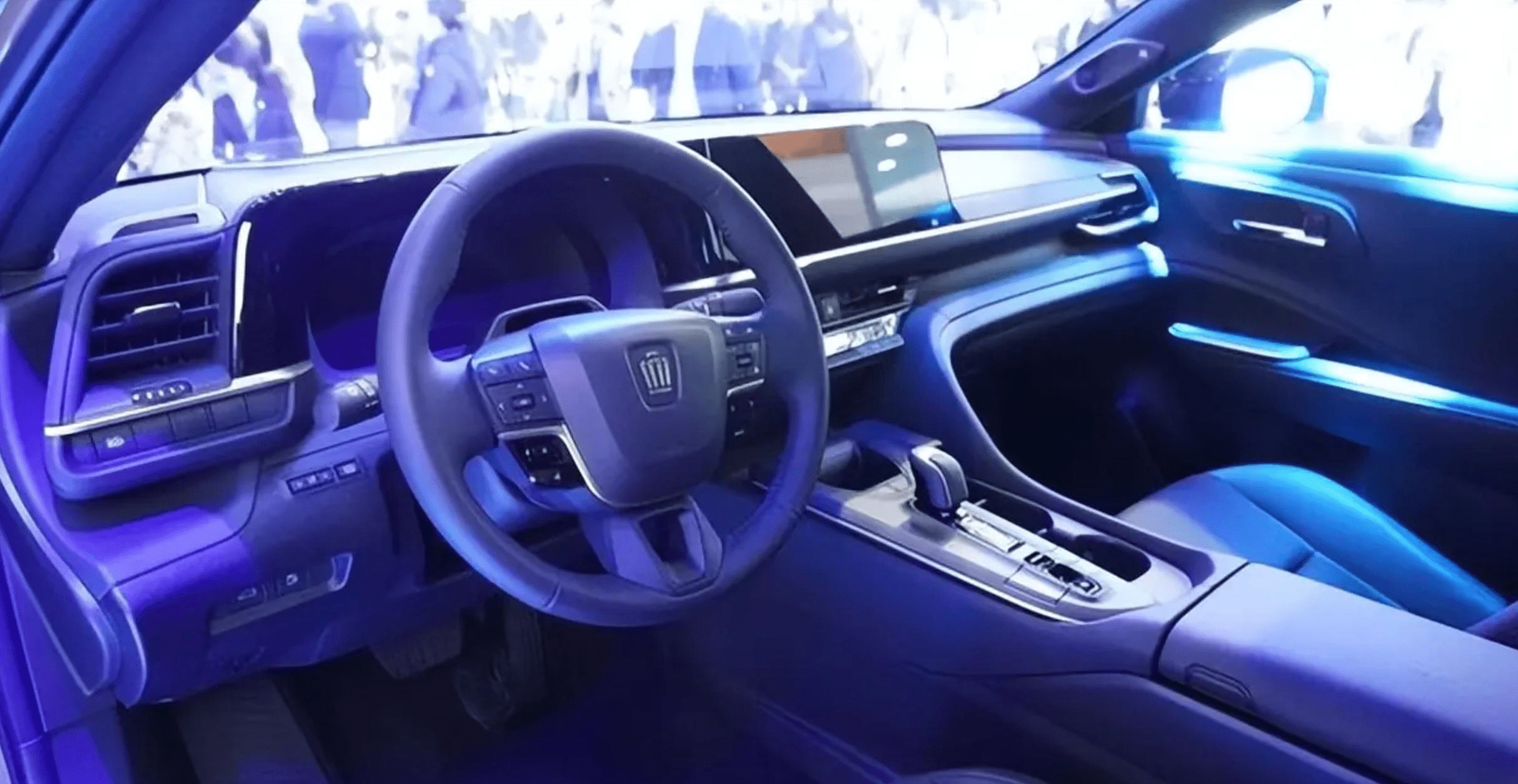 皇冠信用盘在线申请_36.90万起售皇冠信用盘在线申请,丰田皇冠SportCross来了,广州车展开启预售