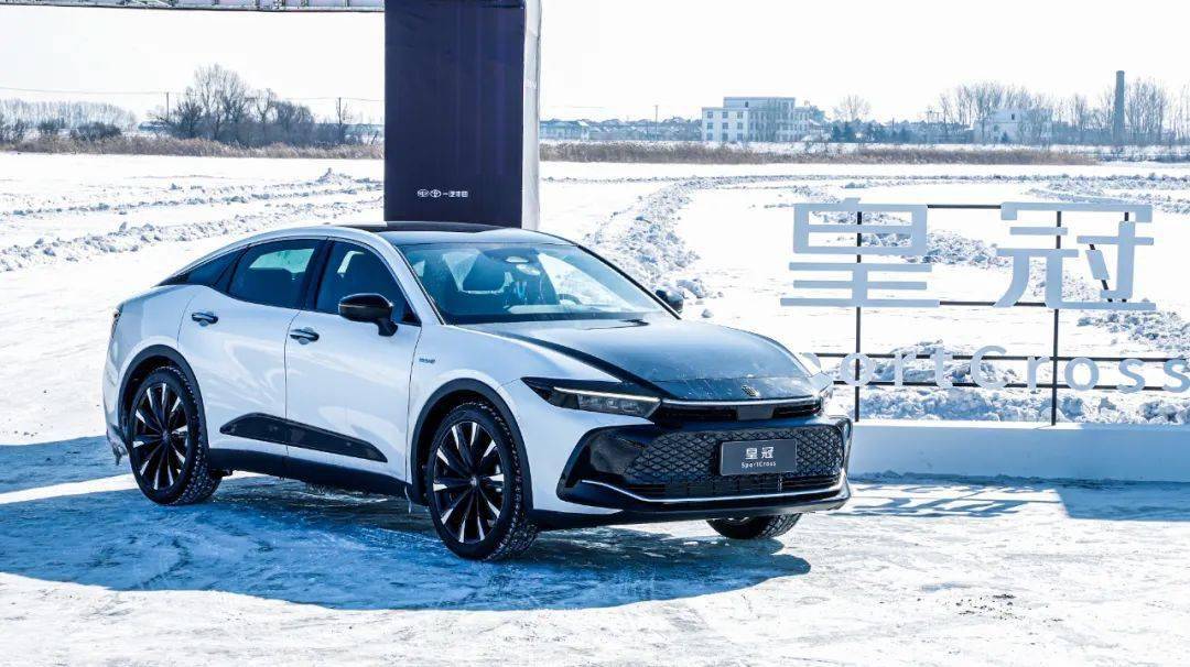 皇冠信用盘可以占几成_2.4T+四驱皇冠信用盘可以占几成,5.8秒破百,这是丰田?