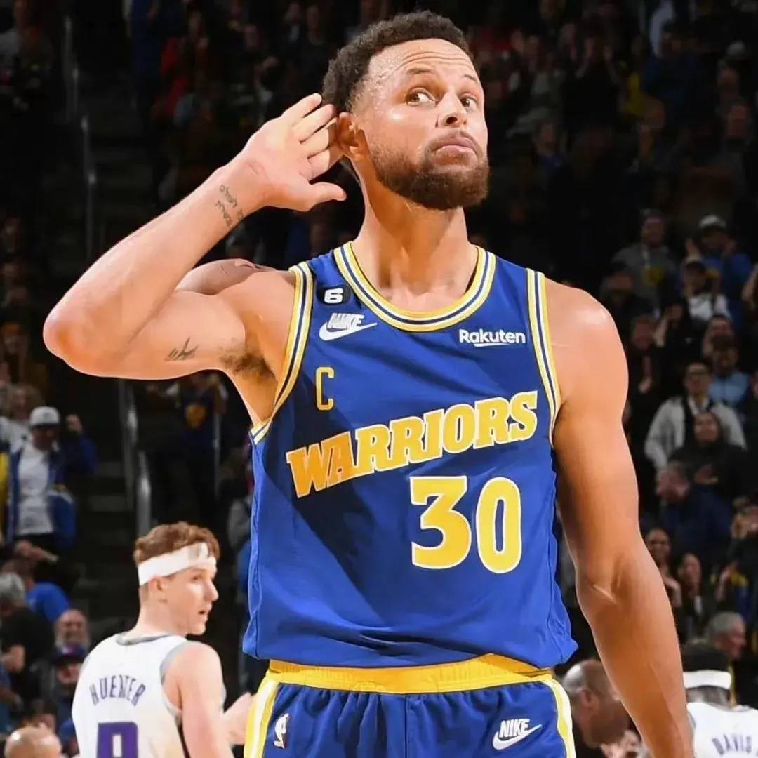 皇冠信用盘登1,登2,登3出租_NBA :莱昂纳德33分皇冠信用盘登1,登2,登3出租,普尔28分,快船大胜勇士,与球迷分享三点