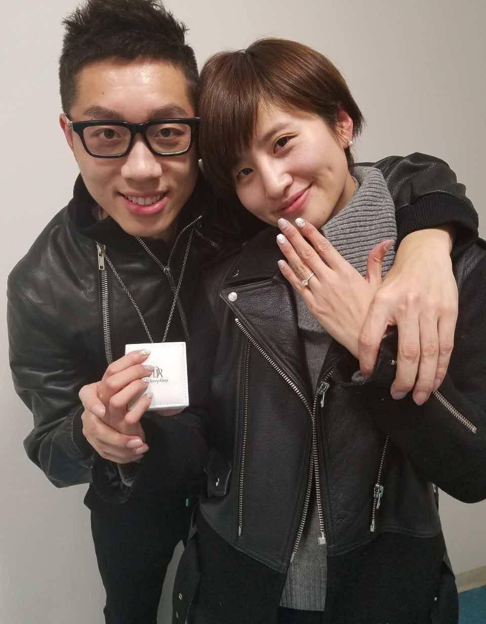 体育皇冠信用盘_辽篮球员赵继伟大婚!运动员婚礼赞助超百万体育皇冠信用盘,婚礼现场变“商场”