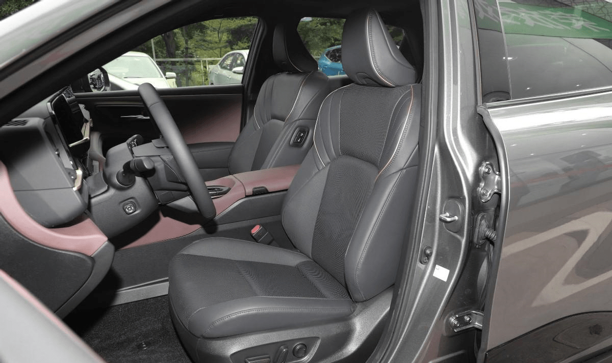 皇冠信用盘怎么弄_为情怀买单?皇冠SportCross搭载油电混合动力皇冠信用盘怎么弄,预售36.9万元起