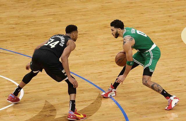 皇冠信用盘登2登3_大爆冷!3人20+锤爆字母哥皇冠信用盘登2登3,篮网笑纳渔利,反超雄鹿登东部第2