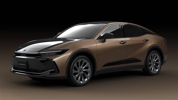 皇冠信用盘可以占几成_自信比肩BBA 进口丰田皇冠国内售价公布:36.90万起