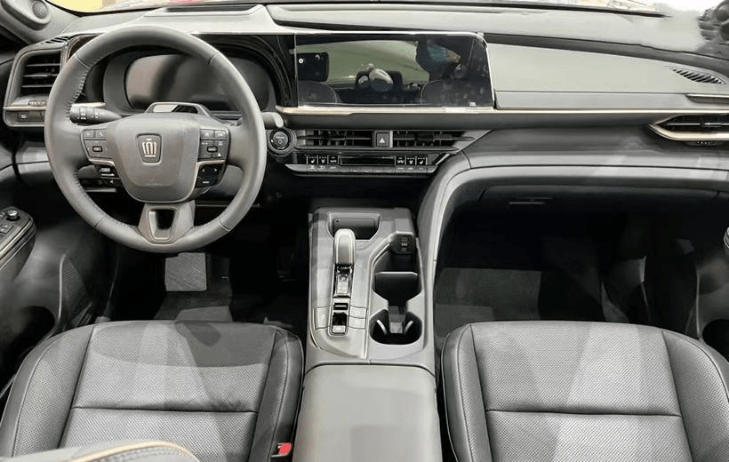 皇冠信用盘在线注册_全新丰田皇冠进口到店皇冠信用盘在线注册,全新外观,搭载2.4T混动