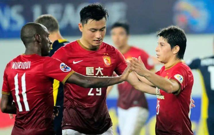 世界杯足球平台代理_足球大败局 | 一支球队10年砸170亿世界杯足球平台代理,这钱怎么花的?