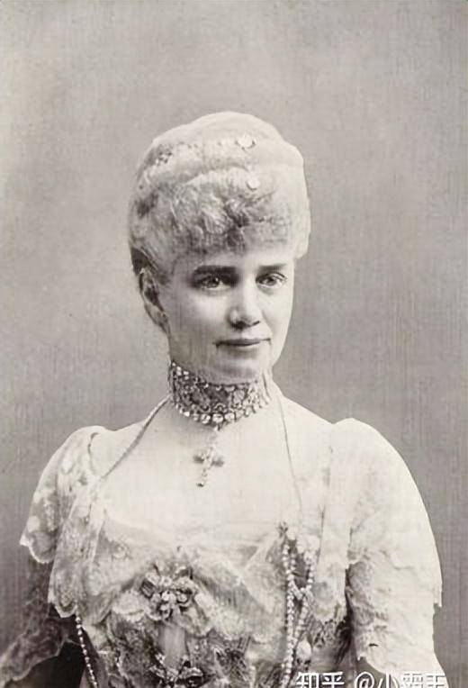 皇冠代理登1,2,3_王室的颜值会越来越高么皇冠代理登1,2,3?