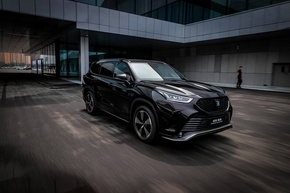 怎么弄皇冠信用盘_想要一款表现力更强的车型怎么弄皇冠信用盘,一汽丰田皇冠陆放更突出