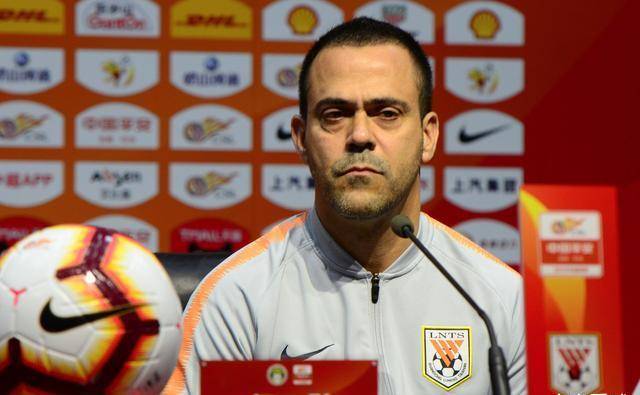 皇冠足球平台代理_建业新帅锁定外教!鲁能前助教法比奥无缘加盟皇冠足球平台代理,最快明日宣布结果