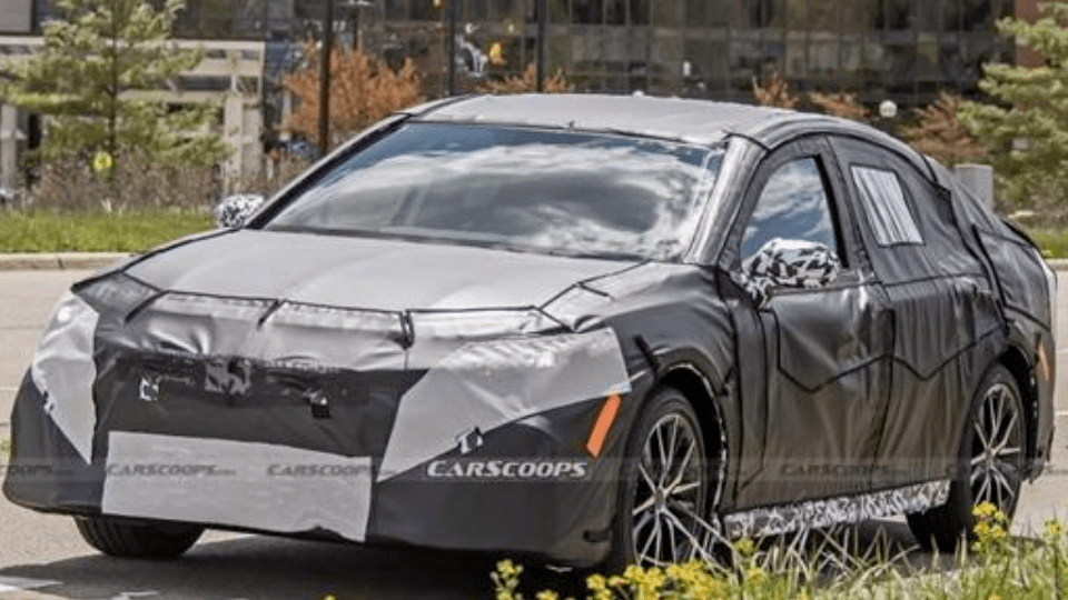 世界杯皇冠平台_预计和皇冠同平台世界杯皇冠平台,全新凯美瑞要来了,主打混动还有优势么?