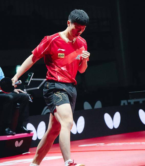 皇冠信用盘登2登3_马龙3-2击败樊振东皇冠信用盘登2登3,重登巅峰成亚锦赛四冠王