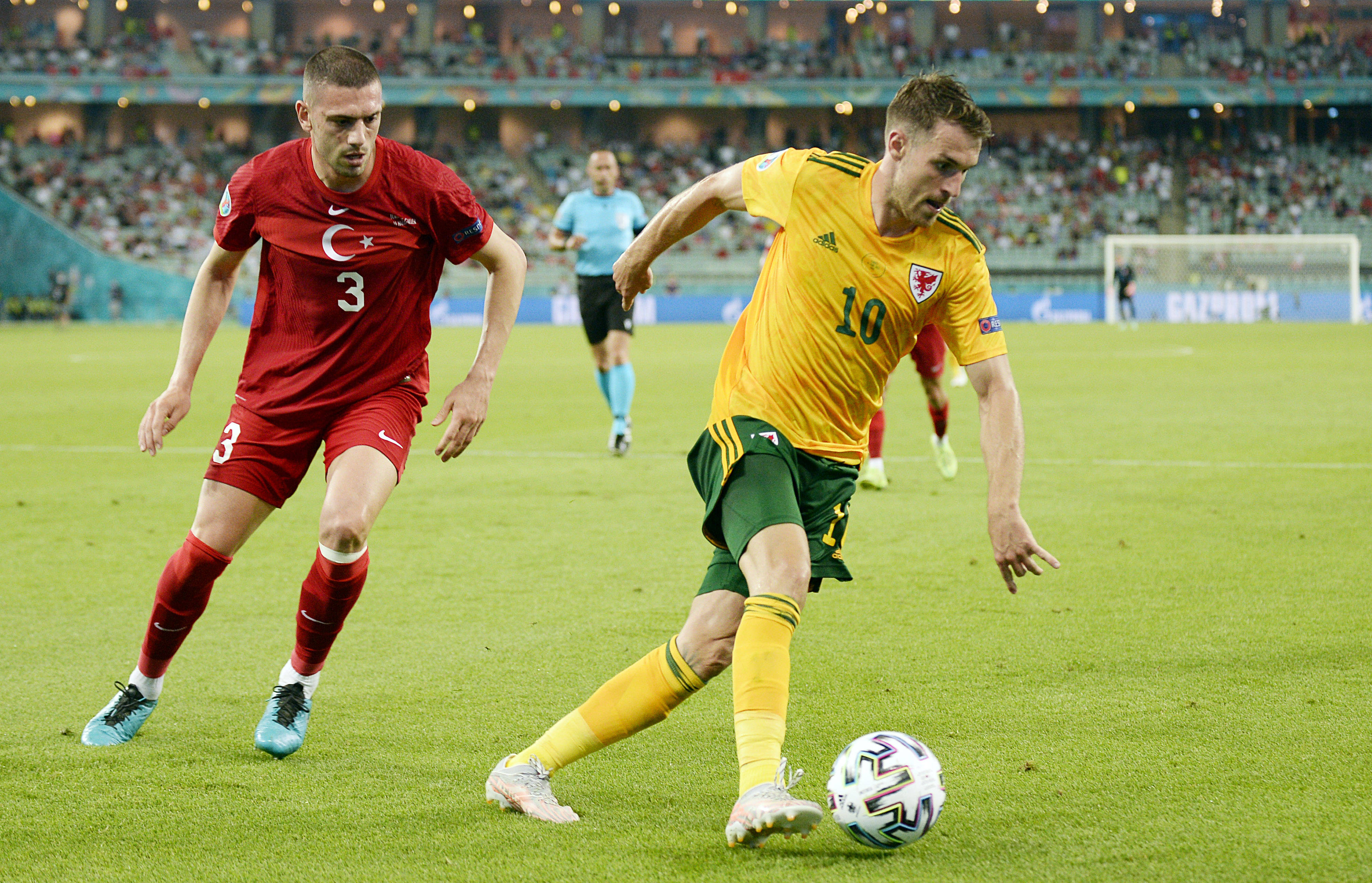 柏林联合足球_今日足球:赫罗纳-巴伦西亚;拜仁-柏林联合