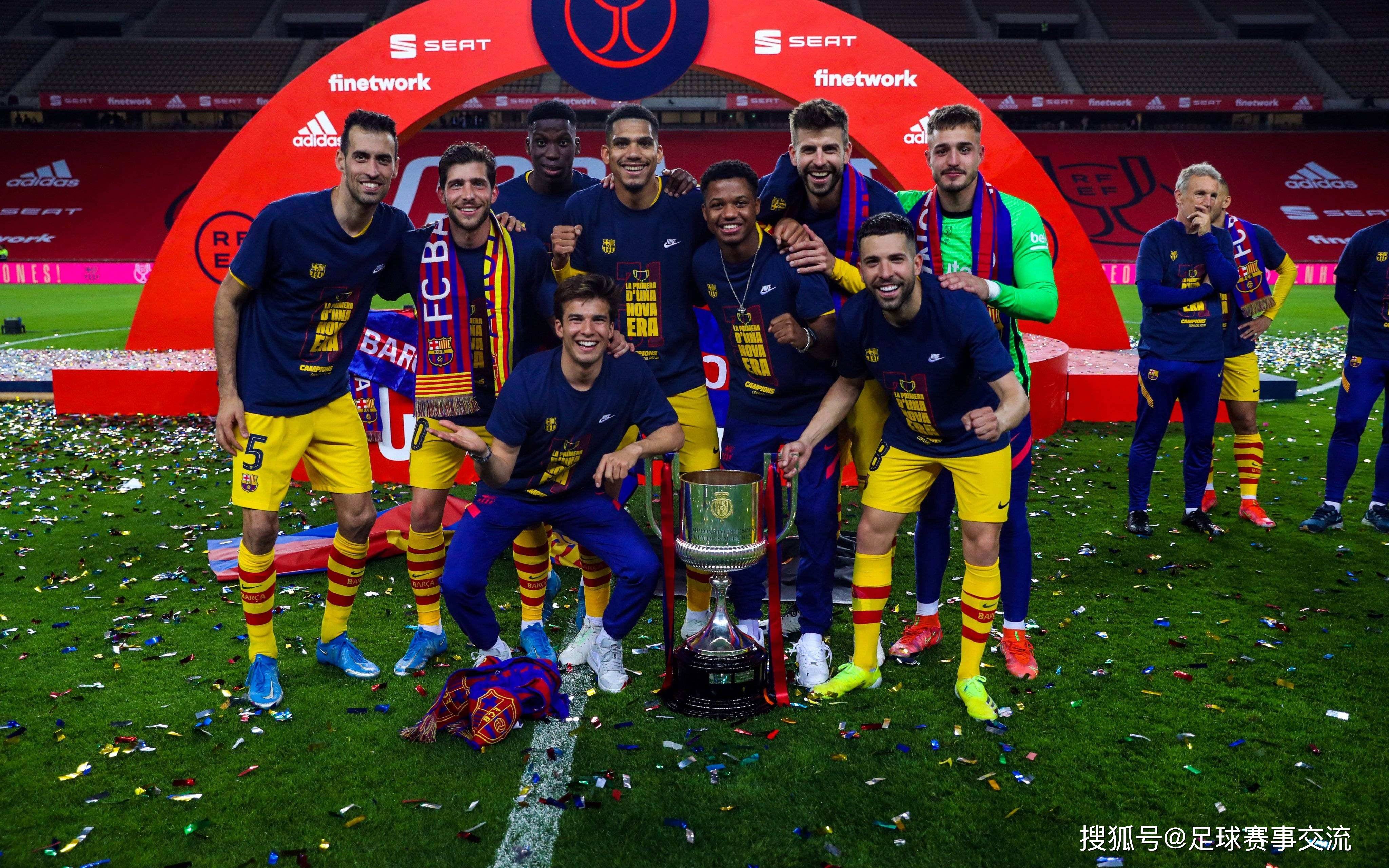 巴塞罗那足球_今日足球:巴黎圣日尔曼vs纽卡斯尔联 巴塞罗那vs波尔图