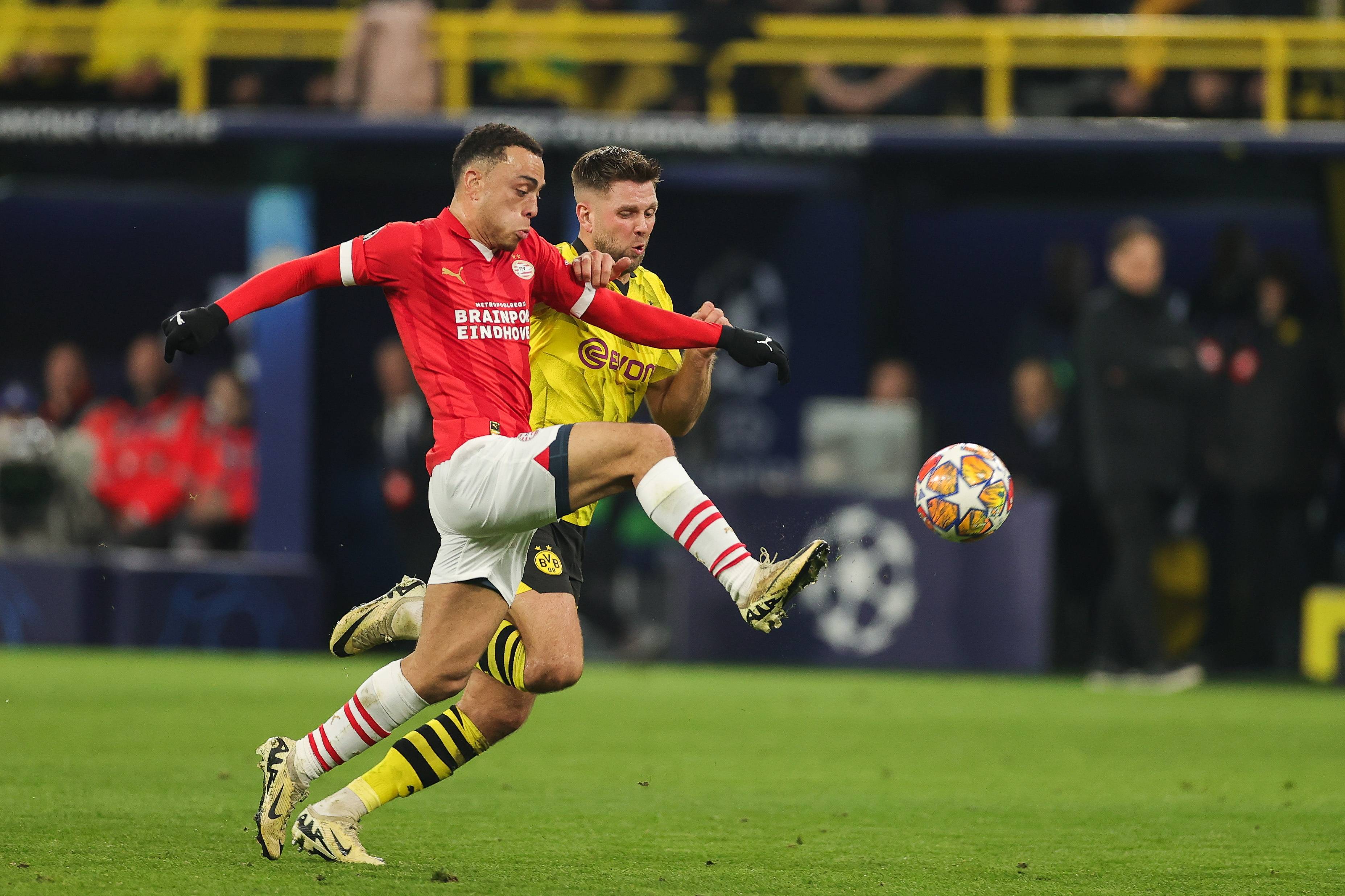 多特蒙德足球_足球——欧冠联赛:多特蒙德晋级八强