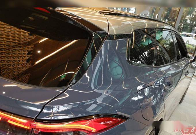 世界杯皇冠平台_丰田皇冠全新SUV到店实拍世界杯皇冠平台!国产与汉兰达同平台打造