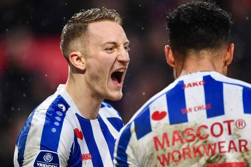 埃因霍温VS阿森纳_海伦芬VS埃因霍温埃因霍温VS阿森纳,布莱顿VS曼城