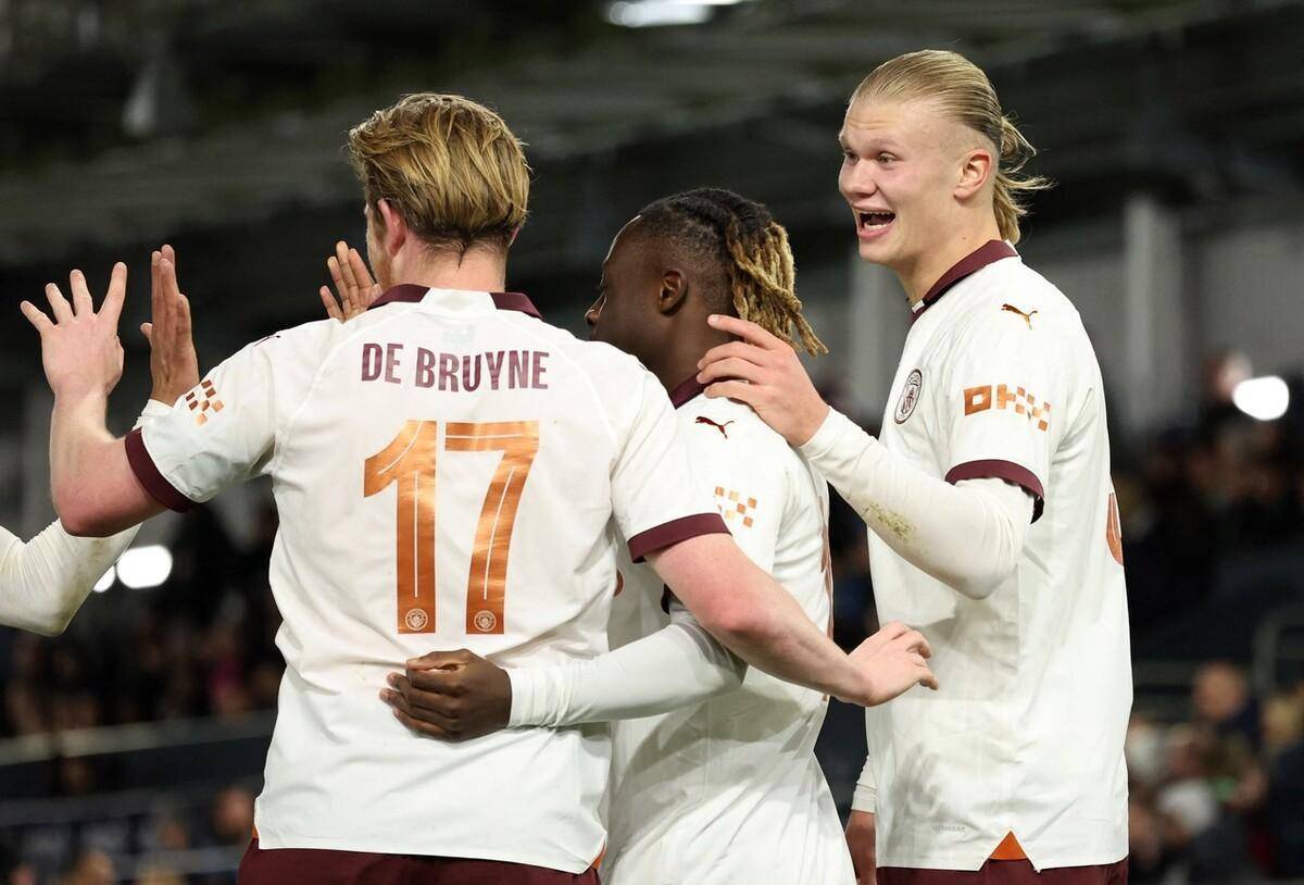 皇冠登1登2登3出租_曼城3-1曼联皇冠登1登2登3出租,福登双响当选全场最佳,哈兰德紧随其后