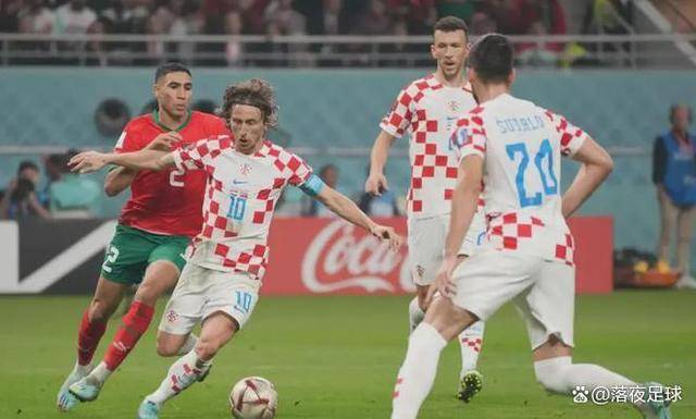 克罗地亚VS意大利_克罗地亚vs意大利比分预测克罗地亚VS意大利！克罗地亚老爷车难开！意大利拿分出线