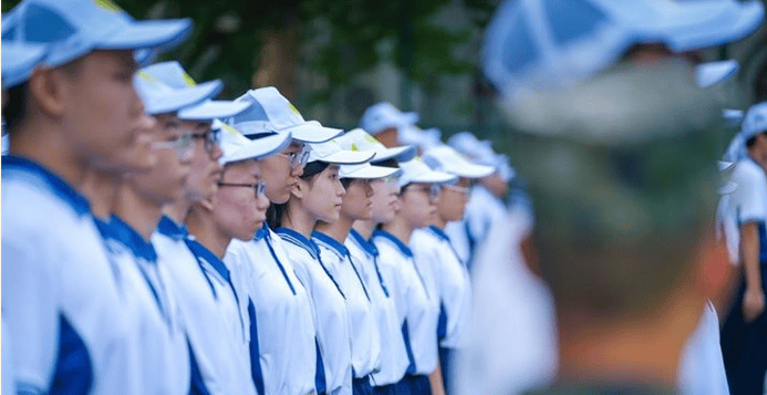 皇冠信用网开号_开营皇冠信用网开号!山东省实验中学“军训集结号”吹响