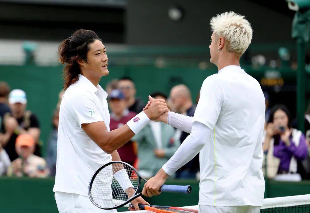 皇冠信用盘正网_连下三盘晋级皇冠信用盘正网,张之臻成解锁四大满贯正赛首胜中国大陆男网第一人