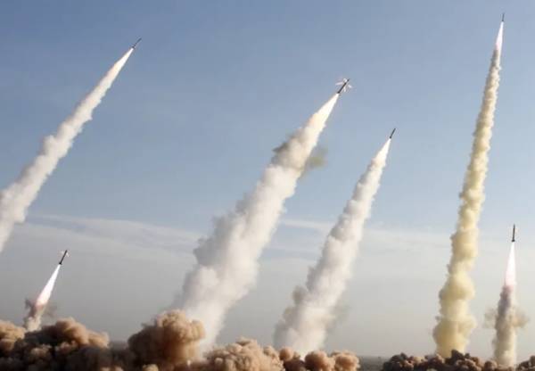 皇冠体育App下载_伊朗被曝已下令准备开战皇冠体育App下载,应对选项包括发射1000枚弹道导弹