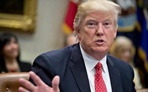 皇冠信用網代理注册_255:219!摇摆州全翻红皇冠信用網代理注册,哈里斯开始自救,紧急与拜登划清界限