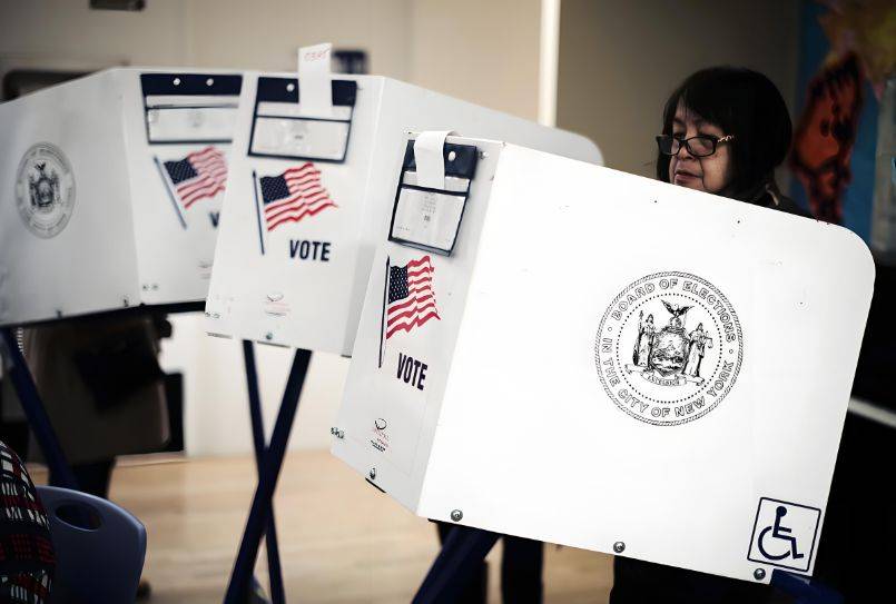 皇冠信用网怎么申请_选情很怪异皇冠信用网怎么申请,老特或将重蹈四年前的覆辙,愤怒而屈辱地败北