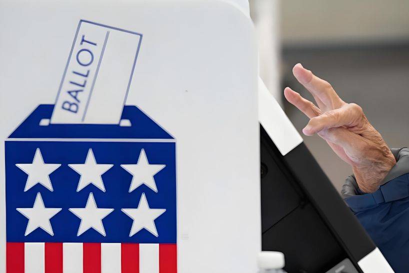 皇冠信用网怎么申请_选情很怪异皇冠信用网怎么申请,老特或将重蹈四年前的覆辙,愤怒而屈辱地败北