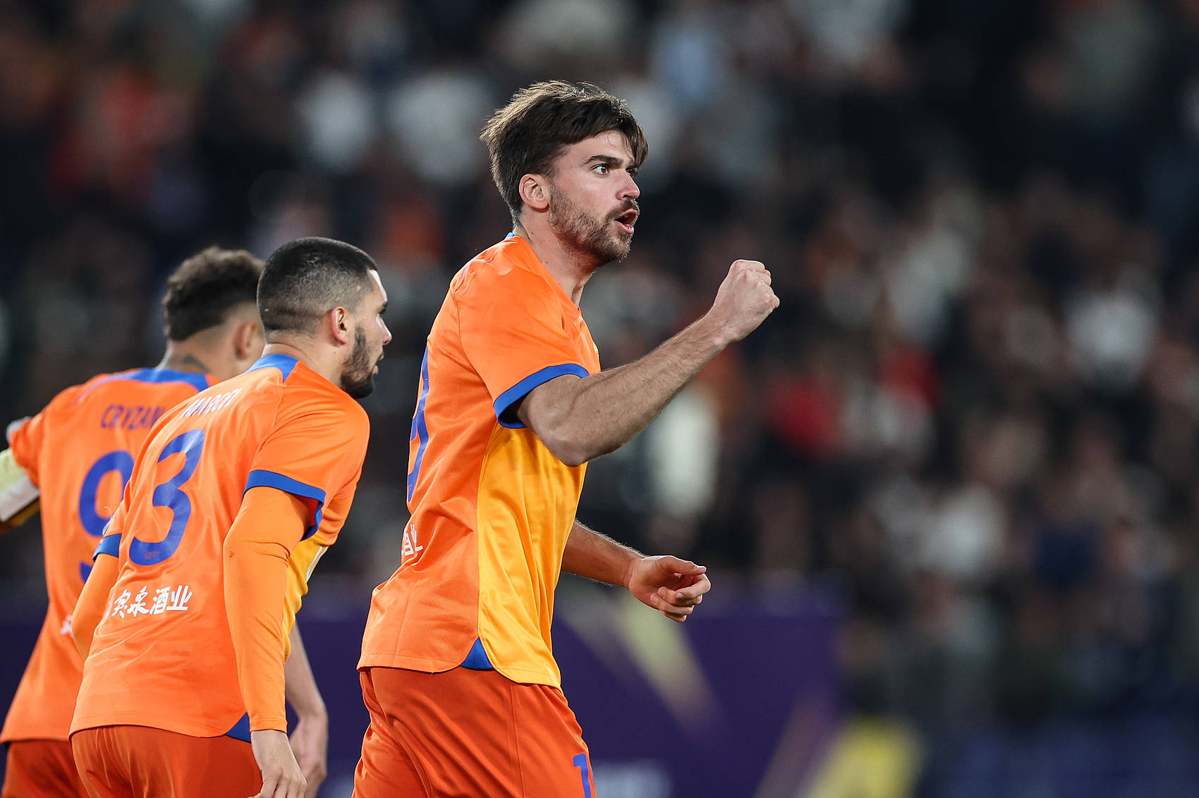 信用平台出租_双冠王信用平台出租!足协杯-李帅王振澳破门 海港3-1泰山首度夺冠