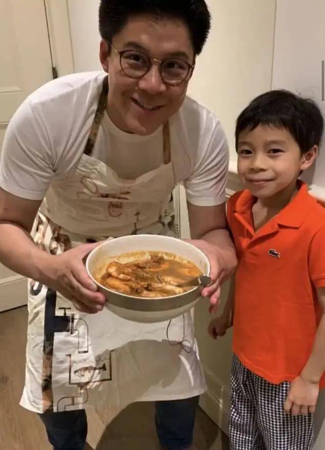 Vietnam Football Agent
_霍启刚:我敢不疼老婆吗?那可是拿3000亿继承权换的Vietnam Football Agent
!