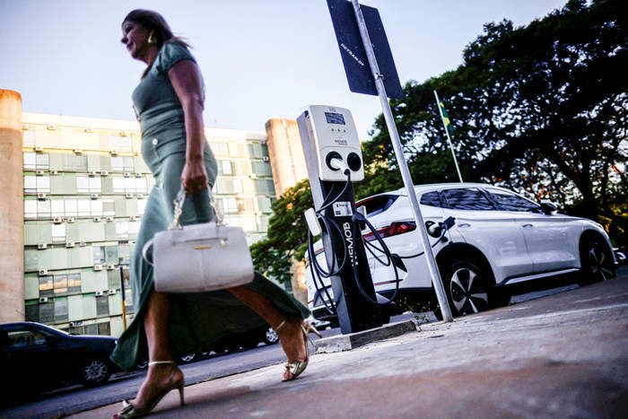 How to register Crown Credit Network_比亚迪巴西工厂建设工人:自己工资按月100%发放How to register Crown Credit Network,“一切安好”