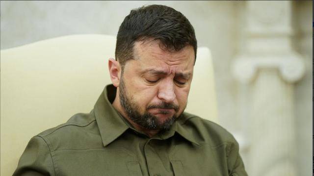 Crown Credit Latest Address
_普京怒了!发起“斩首”行动Crown Credit Latest Address
,乌军14个旅打响绝境反攻,苏34炸出死亡公路,反攻秒变送人头