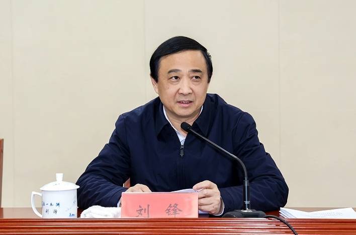 Crown Credit Plate Account Agent
_任职4个月不到Crown Credit Plate Account Agent
,景德镇市委原书记刘锋被免去江西省人大财经委职务