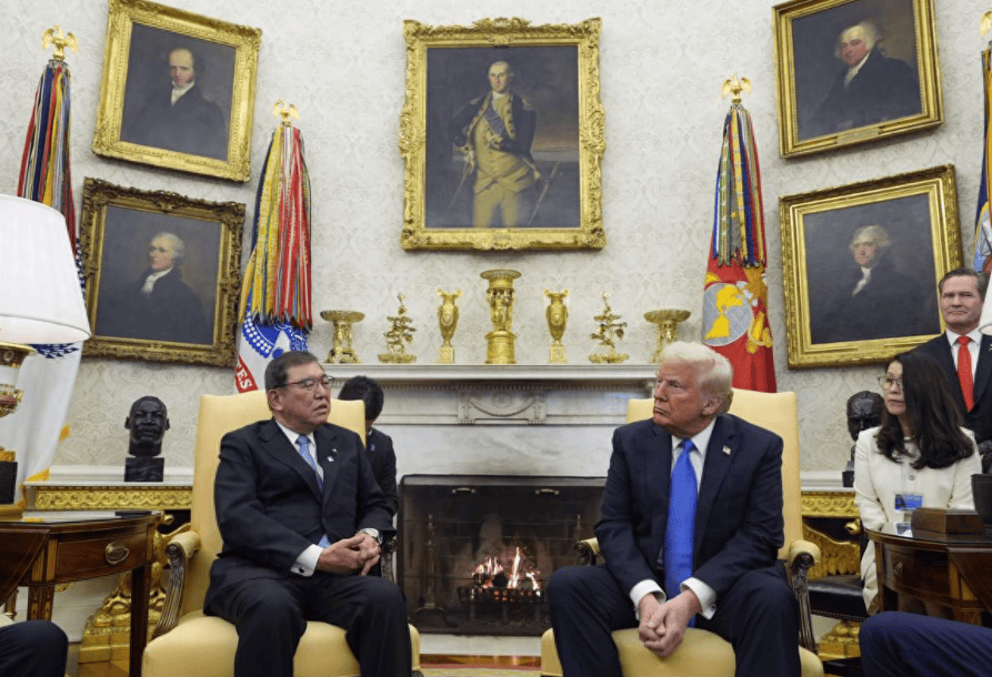 皇冠信用网登3代理注册_大陆敢动台湾一下皇冠信用网登3代理注册,美国就敢对中国出手!外交部发声,态度十分坚定!