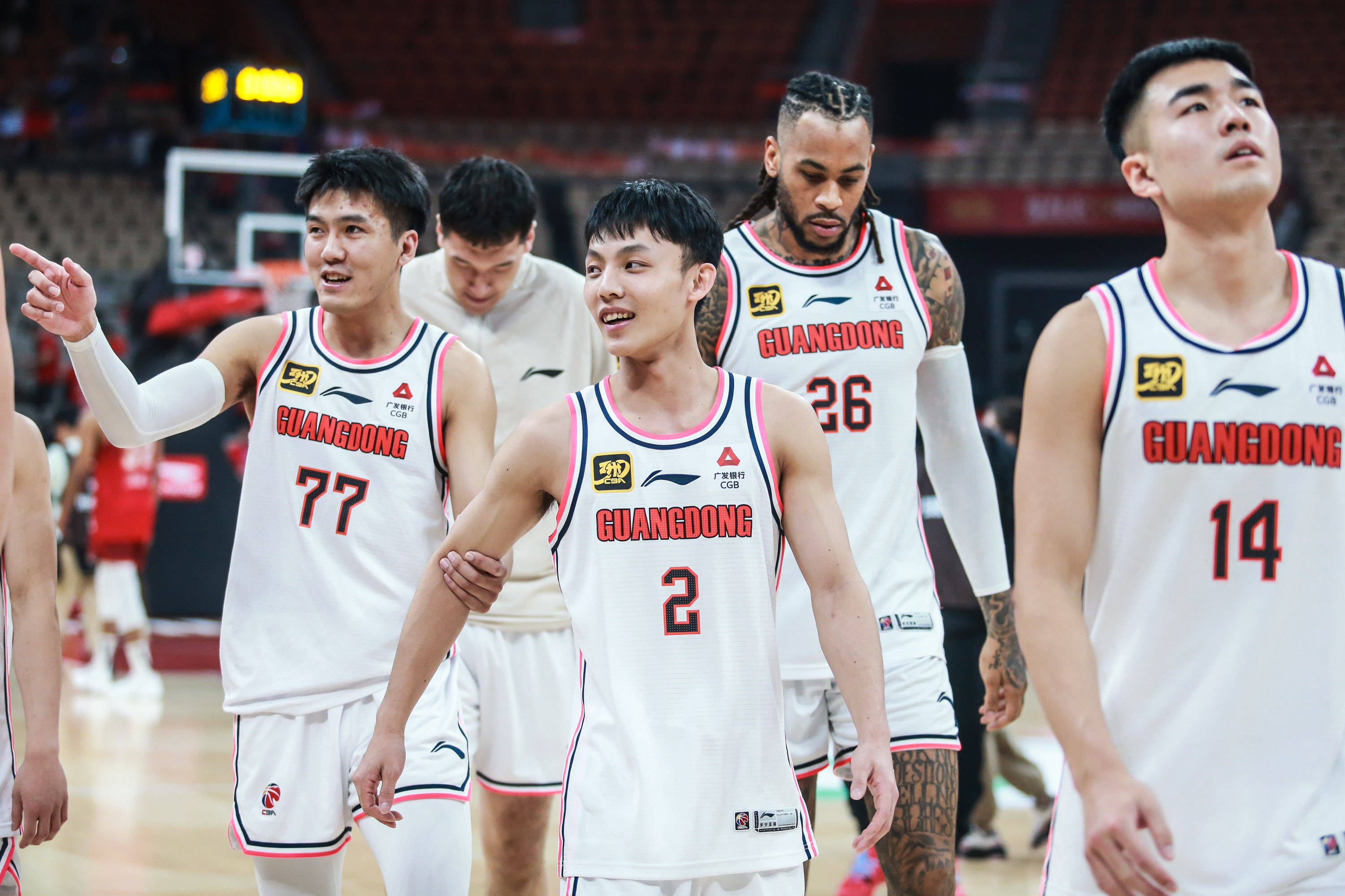 皇冠最高占成
_广东主场44分狂胜辽宁皇冠最高占成
!徐杰17+7杜润旺砍21分