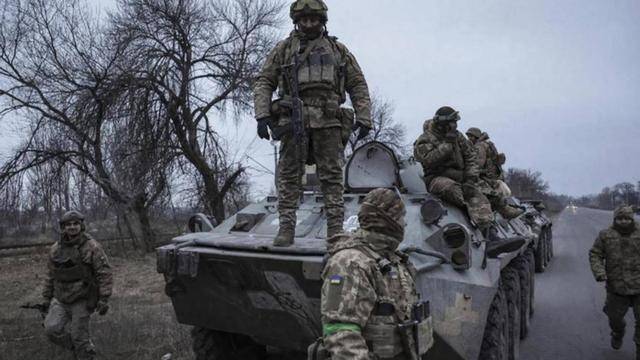 皇冠信用网登2代理
_大总攻前奏!俄军火箭炮疯狂洗地皇冠信用网登2代理
,关键时刻,乌方狂呼欧盟电话