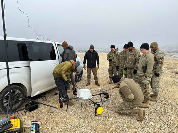 皇冠登3代理申请_“在无人机技术上皇冠登3代理申请，还没有一家美国公司能跟得上乌克兰”