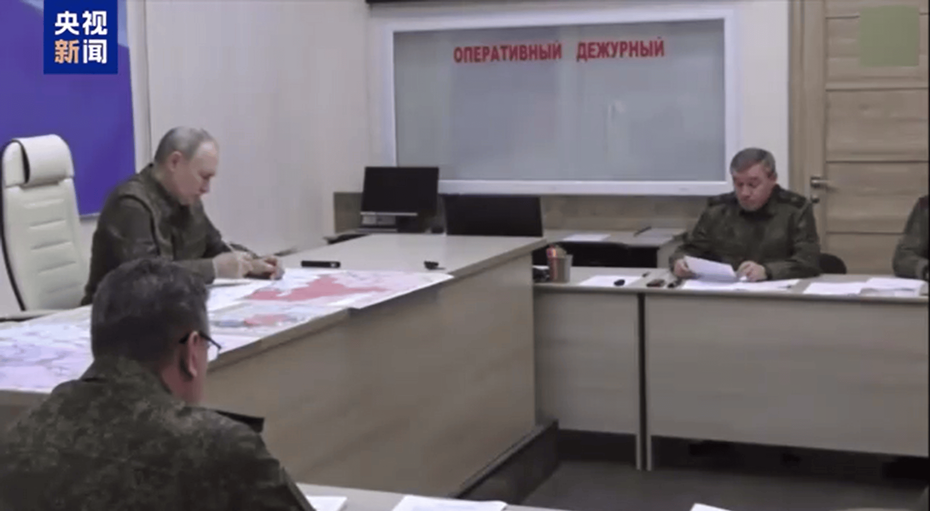 皇冠足球平台代理申请
_鲁比奥披露会谈细节:讨论了领土让步!泽连斯基:乌军仍在库尔斯克州作战!俄军已攻入苏贾市中心皇冠足球平台代理申请
,升起俄国旗