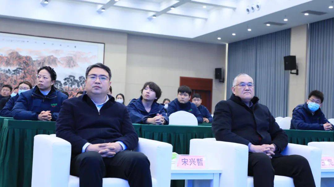 皇冠信用网登2代理
_登上“一带一路”中欧专列皇冠信用网登2代理
,恒利康酵素产品进军欧洲市场