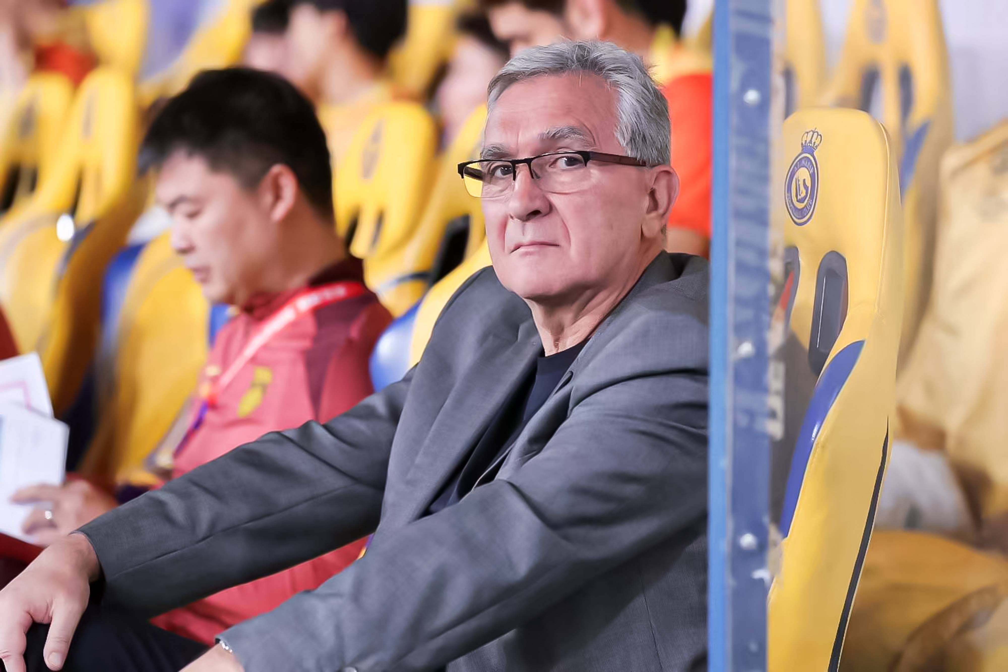 怎么开通皇冠信用網口
_媒体人:输球主要问题不在林良铭怎么开通皇冠信用網口
,伊万战术太保守&张玉宁该替补