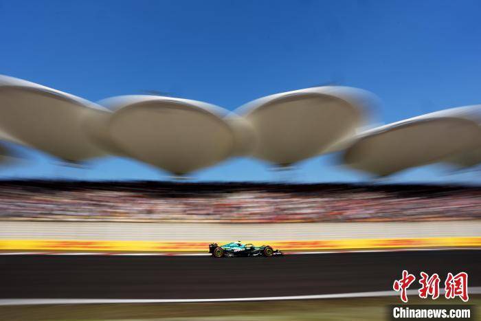 皇冠信用网登2代理_F1中国大奖赛：皮亚斯特里拿下生涯首个杆位