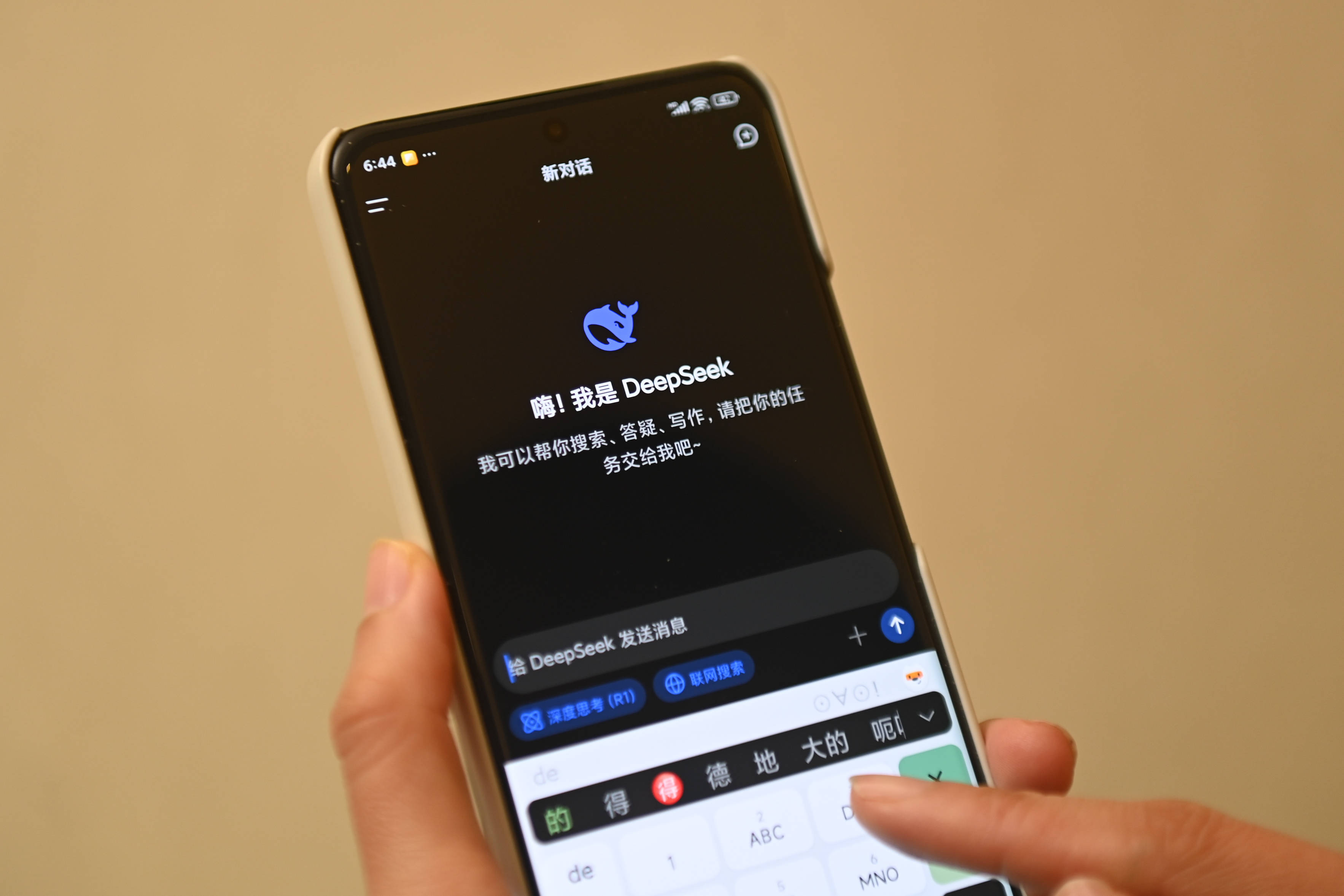 皇冠信用網如何代理_高层论坛2025｜“创新为中国经济注入韧性”——中国发展高层论坛与会嘉宾对中国发展前景充满信心