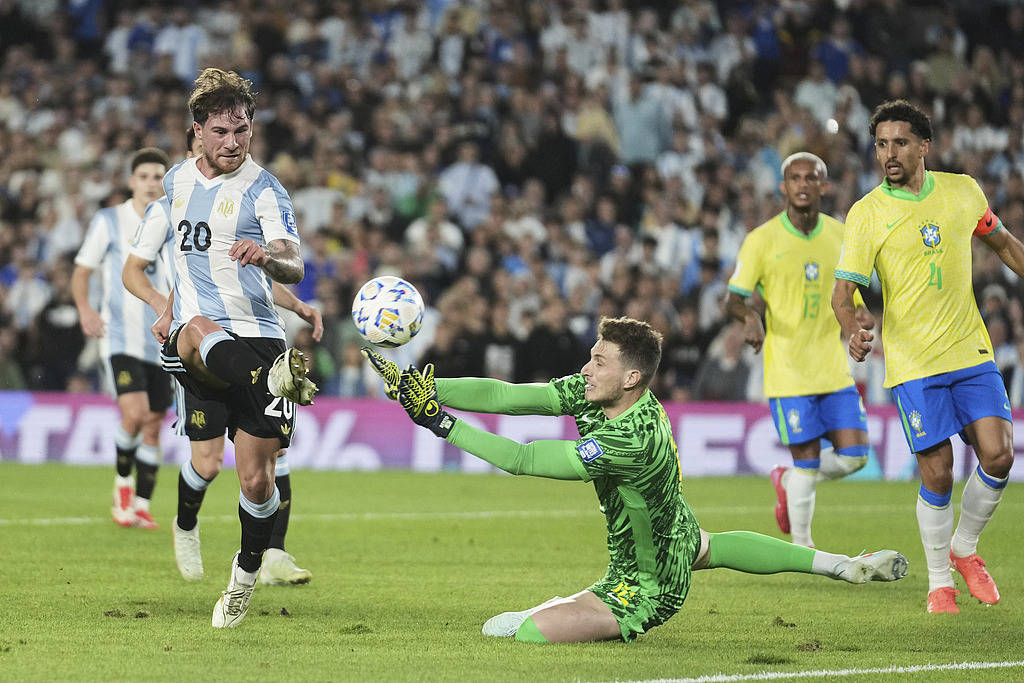 皇冠信用網登2代理申请_世预赛-恩佐传射小蜘蛛破门 梅西缺战阿根廷4-1双杀巴西