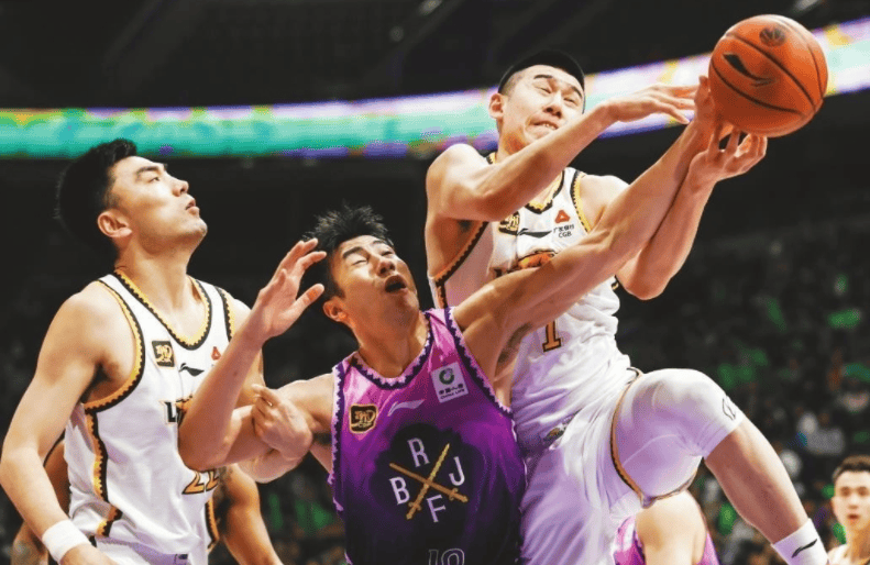 皇冠信用网会员
_辽宁男篮夺回“争四”主动权