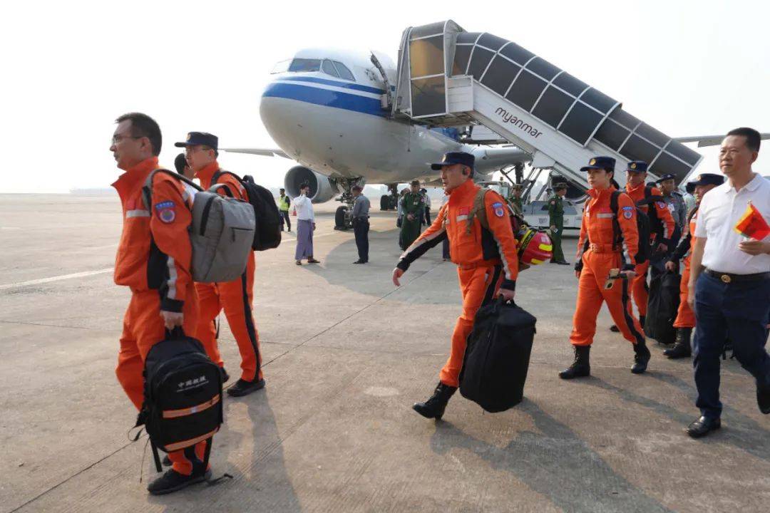 皇冠足球平台在哪里注册_特朗普宣布要援助缅甸皇冠足球平台在哪里注册，前官员打脸：美国已没有了救灾能力