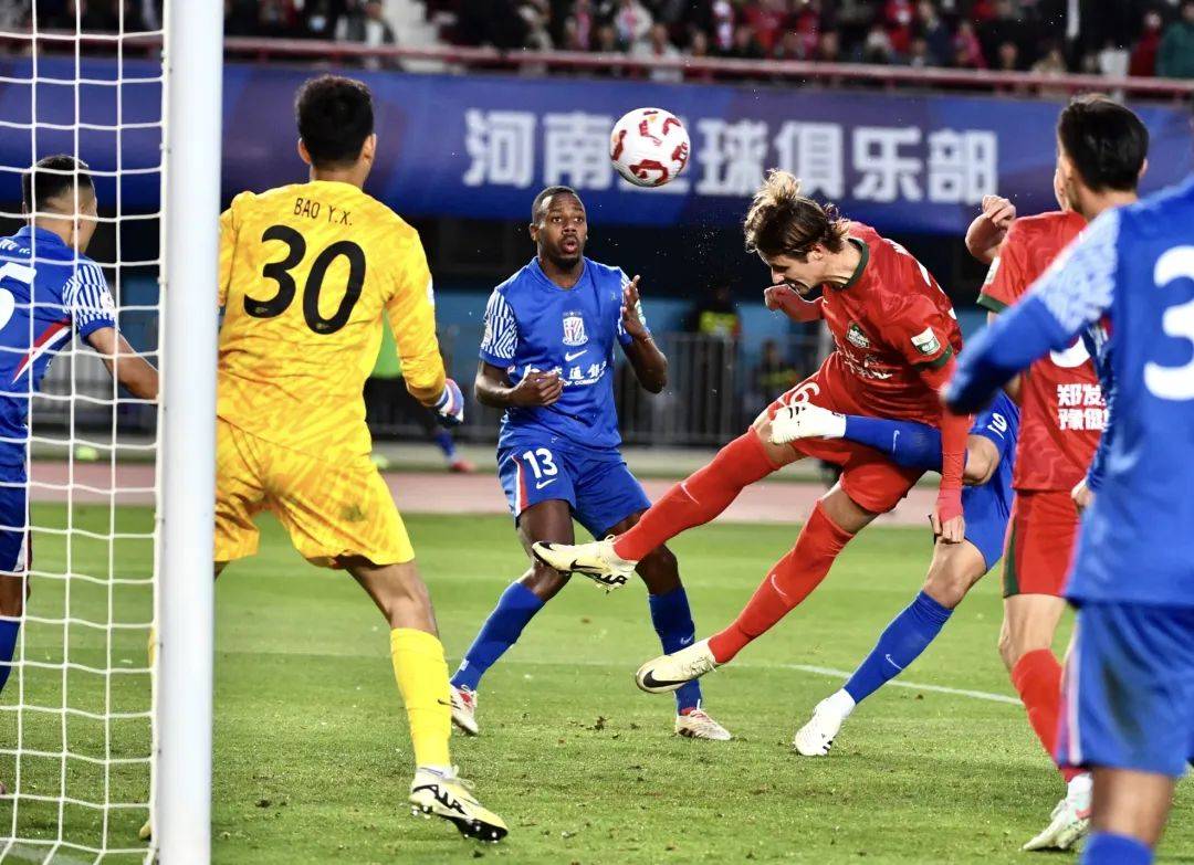 皇冠信用網会员注册
_先进一球惨被逆转 1:3负于申花 南基一主场首战即闻“下课”声