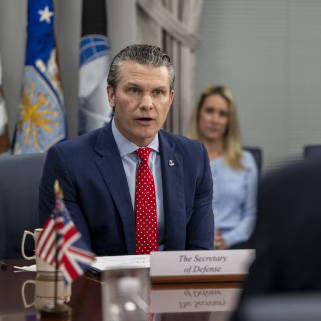 怎么申请皇冠信用網代理_美媒曝光：美防长赫格塞思两次携妻出席与外军高层的“敏感会谈”