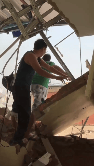 皇冠登3代理申请
_“我女朋友脚筋断了皇冠登3代理申请
，希望能回国治疗！”曼德勒一倒塌酒店还有华人被困，急盼救援